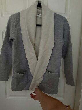 Babaton Cardigan